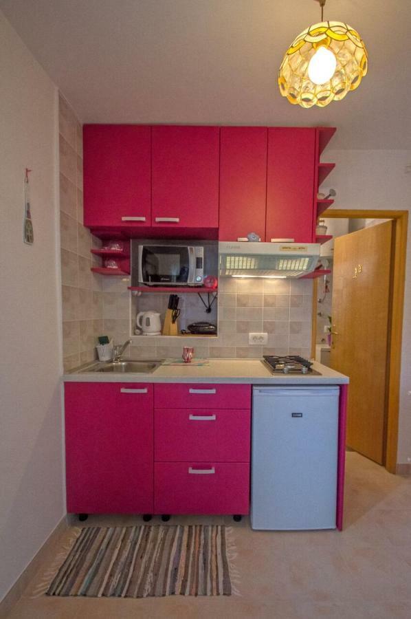 Appartment Happy Time マトゥリ エクステリア 写真