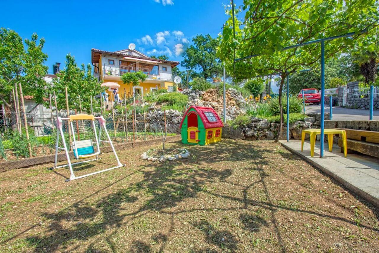 Appartment Happy Time マトゥリ エクステリア 写真